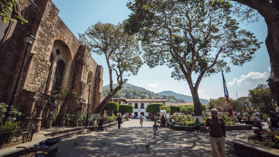 Valle de bravo pueblo magico
